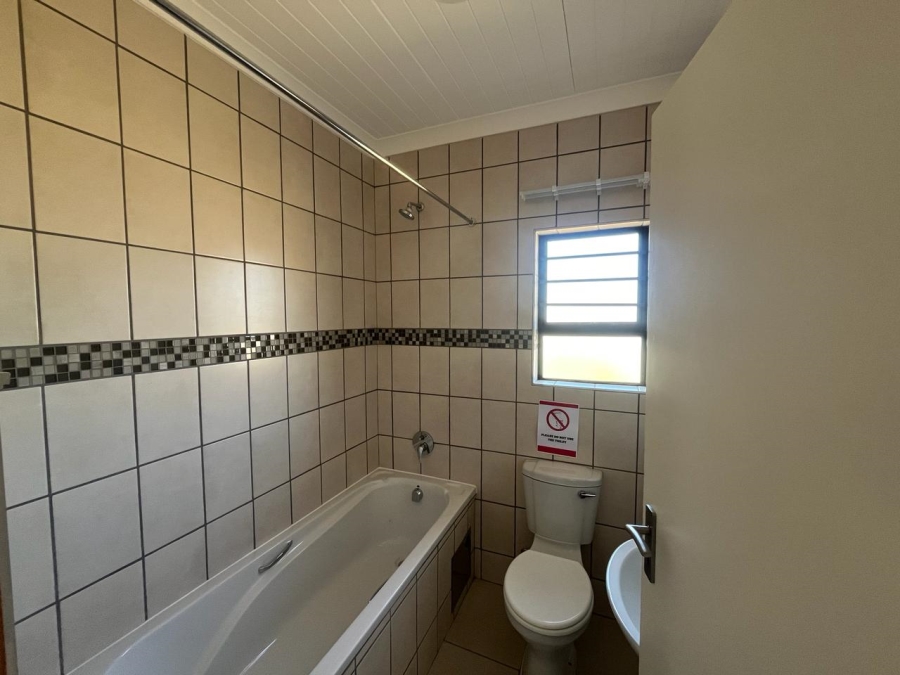 3 Bedroom Property for Sale in Mangaung Free State